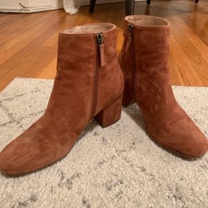 Camel color suede Halogen booties